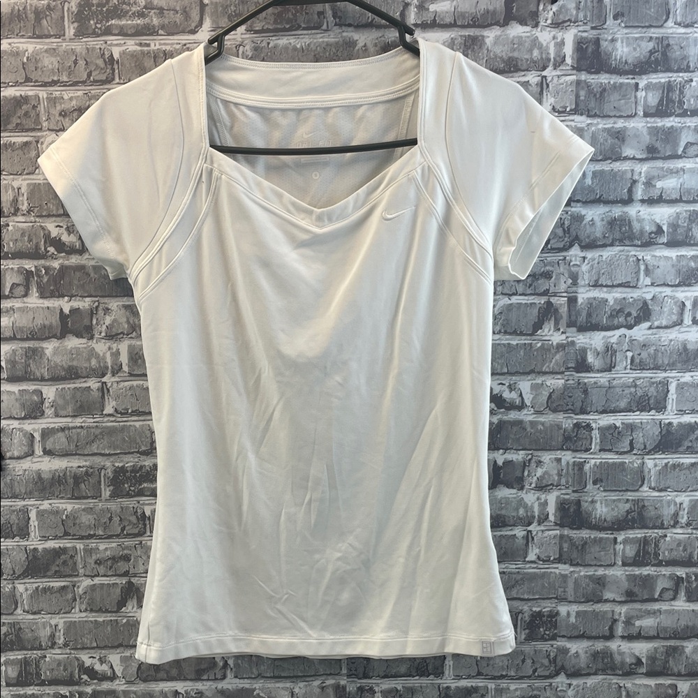 Nike Women's White Short Sleeve‎ Top